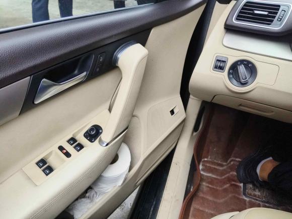 [上海·苏A] 二手大众迈腾2013款 1.8TSI 领先型