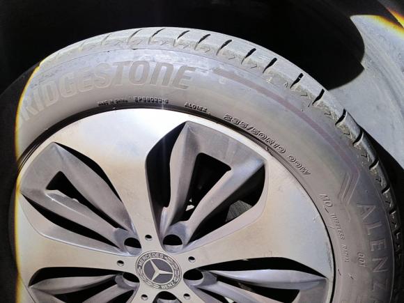 [南京·苏A] 二手奔驰奔驰GLB2022款 GLB 220 时尚型