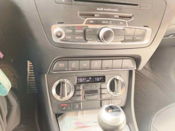 [上海·沪C] 二手奥迪奥迪Q32015款 35 TFSI quattro 豪华型