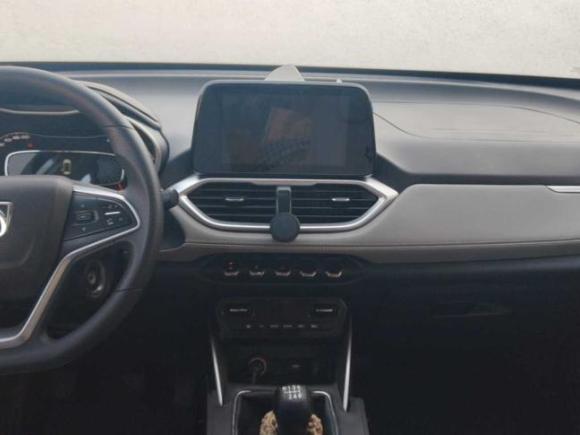 [青岛·黑A] 二手宝骏宝骏5102017款 1.5L 手动时尚型