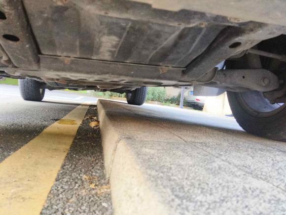[深圳·粤B] 二手路虎发现2010款 5.0 V8 HSE 汽油版