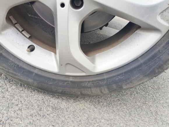 [上海·沪L] 二手奔驰奔驰GLA2017款 GLA 200 动感型