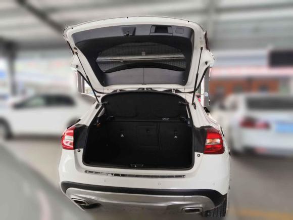 [武汉·赣A] 二手奔驰奔驰GLA2016款 GLA 200 动感型