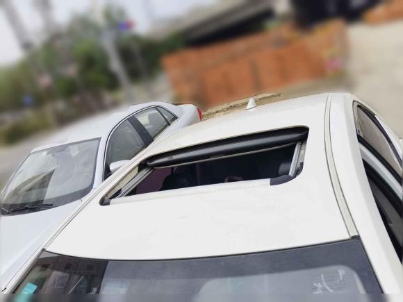 [深圳·湘M] 二手丰田雷凌2017款 改款双擎 1.8H GS E-CVT精英天窗版 国V