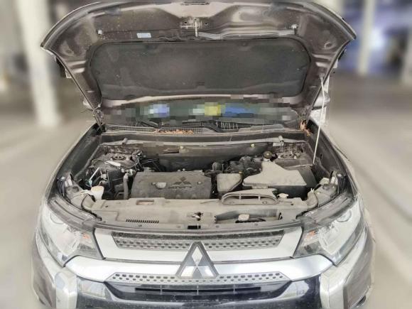 [苏州·苏U] 二手三菱欧蓝德2019款 2.0L 两驱畅享版 5座 国VI