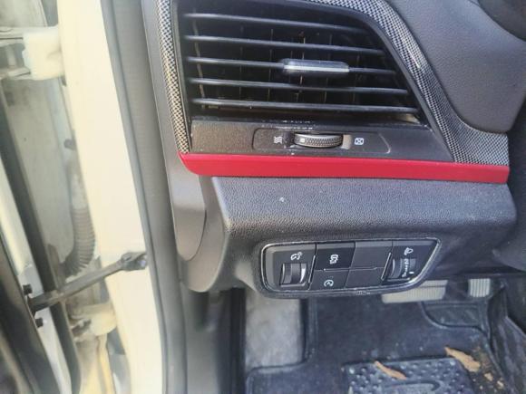 [宁波·豫N] 二手长安长安CS552017款 1.5T 自动炫色型