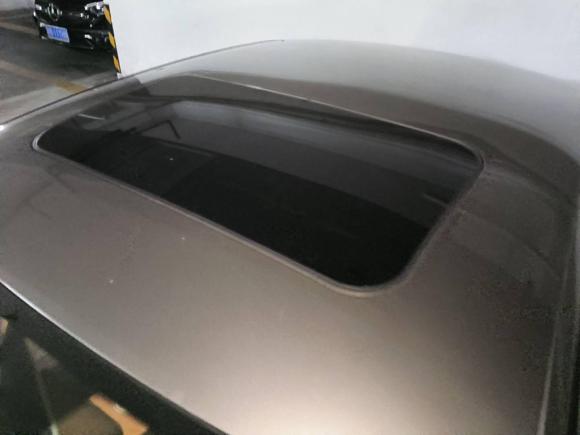 [深圳·粤B] 二手大众帕萨特2014款 1.8TSI DSG御尊版