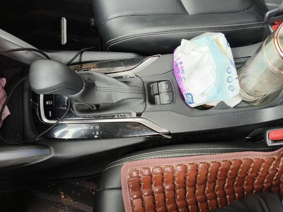 [成都·川A] 二手丰田卡罗拉锐放2024款 2.0L 先锋版