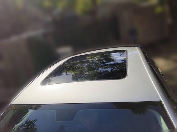 [上海·沪A] 二手荣威荣威D72025款 DMH 125km 世界冠军卓越版