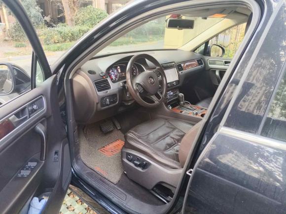 [宁波·浙B] 二手大众途锐2011款 3.0TDI 柴油标配型