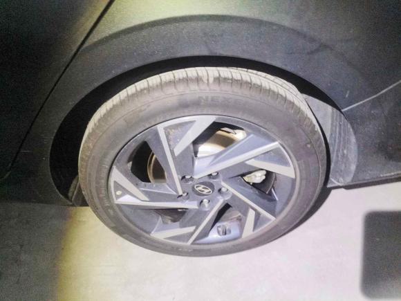 [广州·粤E] 二手现代伊兰特2023款 1.5L CVT GLX精英版