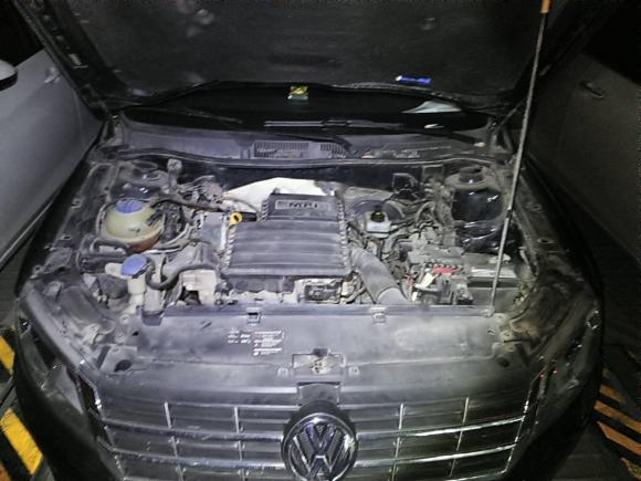 [合肥·皖A] 二手大众朗逸2013款 改款经典 1.6L 手动舒适版