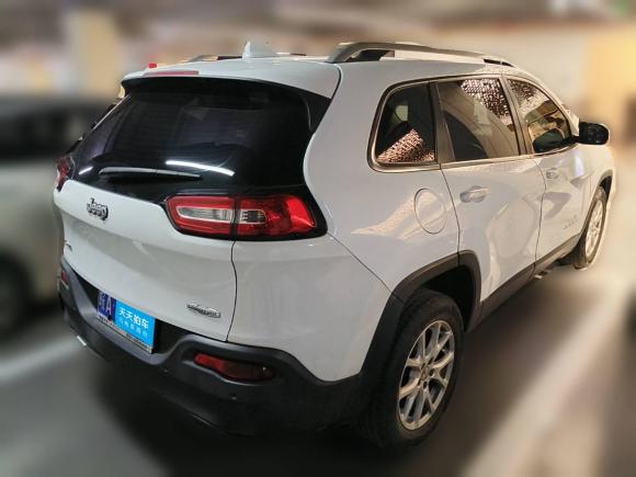 [上海·皖A] 二手Jeep自由光2014款 2.4L 都市版