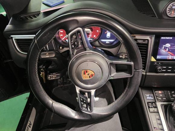 [无锡·苏B] 二手保时捷Macan2017款 Macan GTS 3.0T