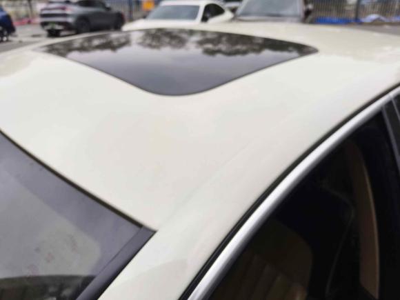 [上海·川G] 二手大众辉腾2011款 3.6L V6 4座加长Individual版