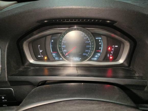 [武汉·鄂W] 二手沃尔沃沃尔沃S602015款 S60L 2.0T 智远版