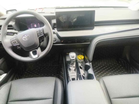 [深圳·粤B] 二手丰田凯美瑞2024款 2.0GVP 豪华版