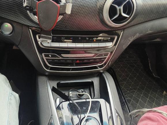 [杭州·浙A] 二手北京汽车北京EU52018款 R500 智风版