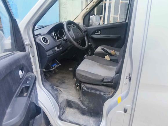 [南京·苏A] 二手长安凯程长安睿行M602020款 1.5L标准型国VI 6座DAM15KR