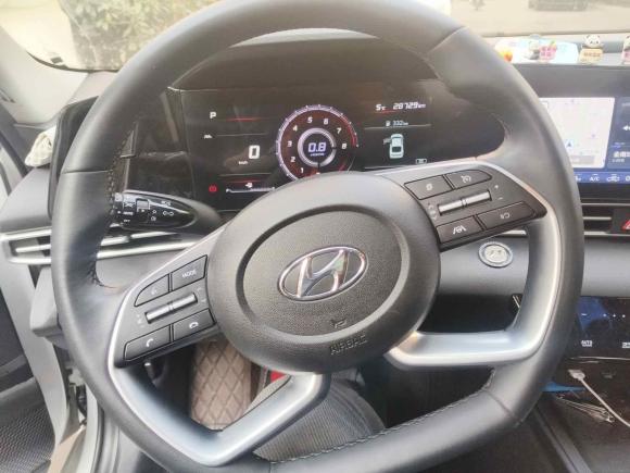 [青岛·鲁B] 二手现代伊兰特2022款 1.5L CVT LUX尊贵版