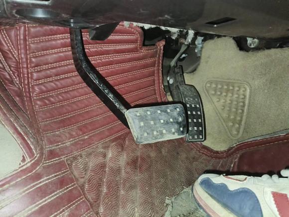 [深圳·粤B] 二手凯迪拉克SLS赛威2011款 2.0T 精英型