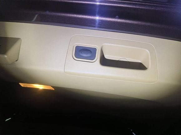 [上海·沪B] 二手别克别克GL82021款 ES陆尊 653T 旗舰型