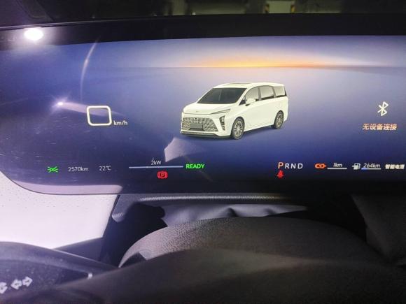 [深圳·粤B] 二手别克别克GL8新能源2024款 陆尊 智享版 7座