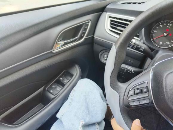 [杭州·浙A] 二手荣威荣威i52020款 1.5L 手动4G互联领豪旗舰版