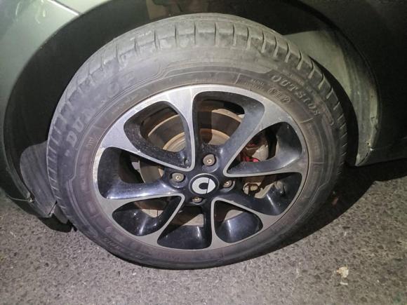 [济南·赣D] 二手smartsmart fortwo2015款 1.0L 52千瓦硬顶激情版