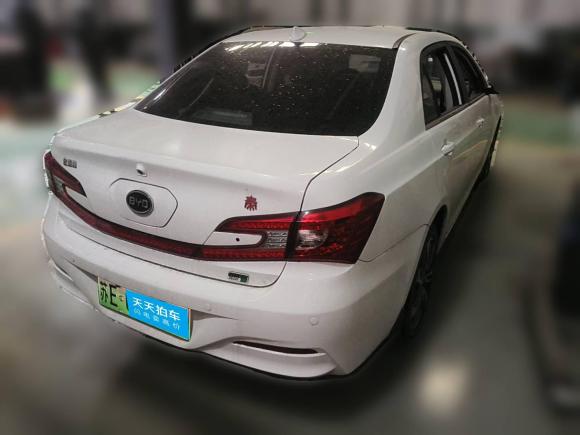 [上海·苏E] 二手比亚迪秦新能源2015款 1.5T 双冠旗舰Plus版