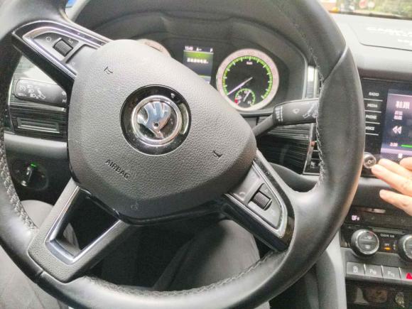 [上海·沪E] 二手斯柯达柯迪亚克2017款 TSI330 7座两驱豪华科技版