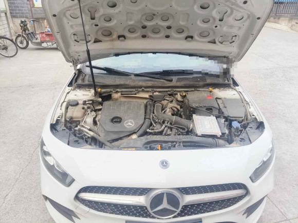 [合肥·皖A] 二手奔驰奔驰A级2020款 改款 A 200 L 运动轿车时尚型