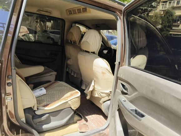 [济南·鲁A] 二手五菱汽车五菱宏光2018款 1.5L S标准型L2B