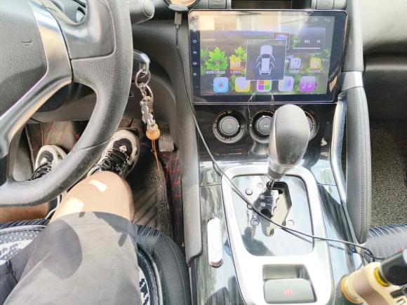 [无锡·苏B] 二手标致标致30082015款 2.0L 自动经典版