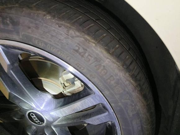 [杭州·浙A] 二手奥迪奥迪A4L2022款 40 TFSI 豪华动感型