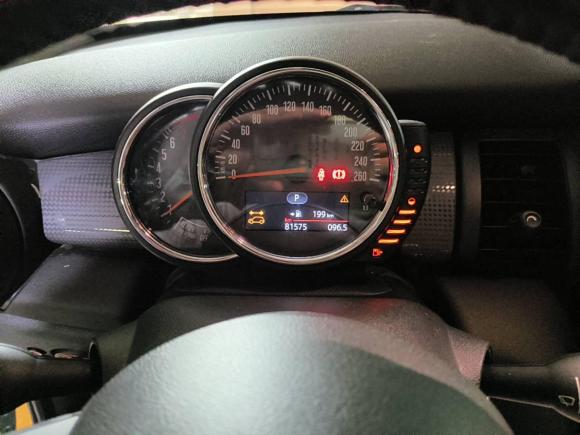 [上海·苏F] 二手MINIMINI2016款 1.5T COOPER 五门版