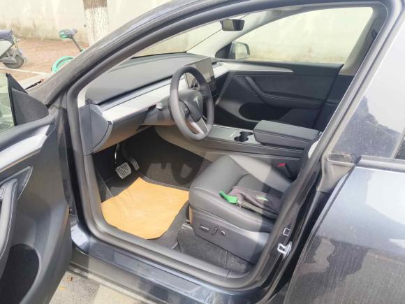 [上海·沪A] 二手特斯拉Model Y2024款 后轮驱动版