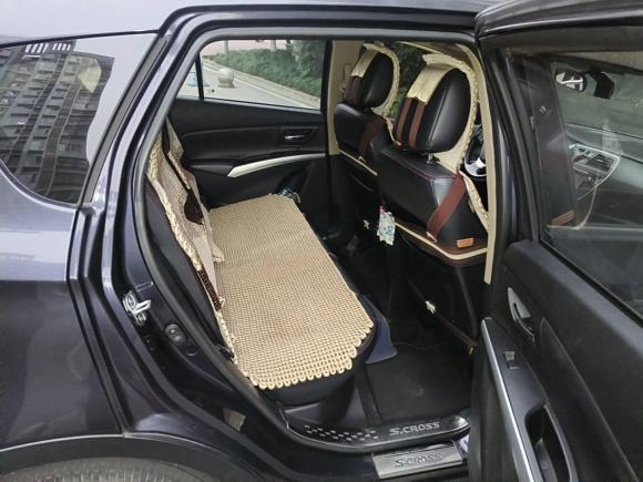 [成都·川A] 二手铃木锋驭2014款 1.6L CVT两驱精英型