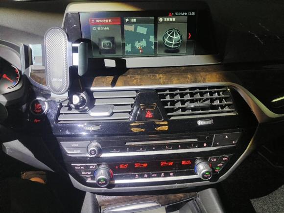 [上海·沪A] 二手宝马宝马5系2018款 528Li 上市特别版