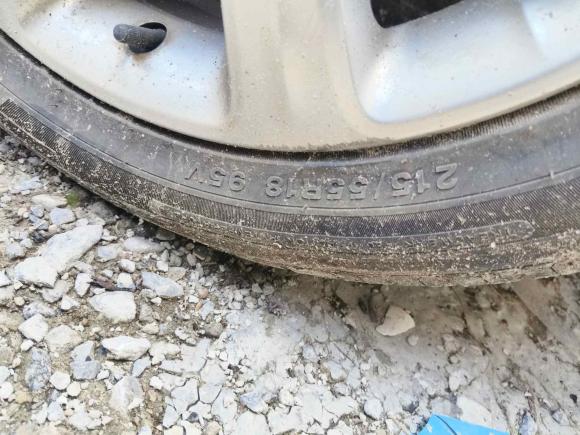 [广州·赣F] 二手别克昂科拉2015款 1.4T 手动两驱都市进取型