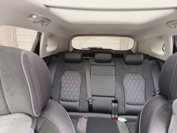 [青岛·鲁B] 二手红旗红旗HS52019款 2.0T 智联旗享版