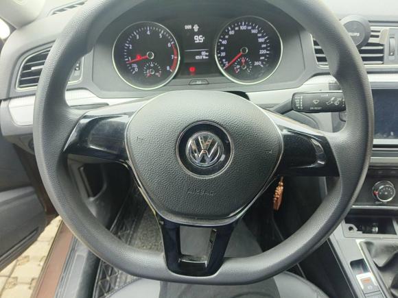 [合肥·皖A] 二手大众凌渡2015款 230TSI 手动风尚版