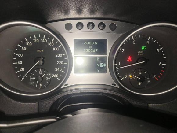 [苏州·苏E] 二手奔驰奔驰M级2010款 ML 300 4MATIC