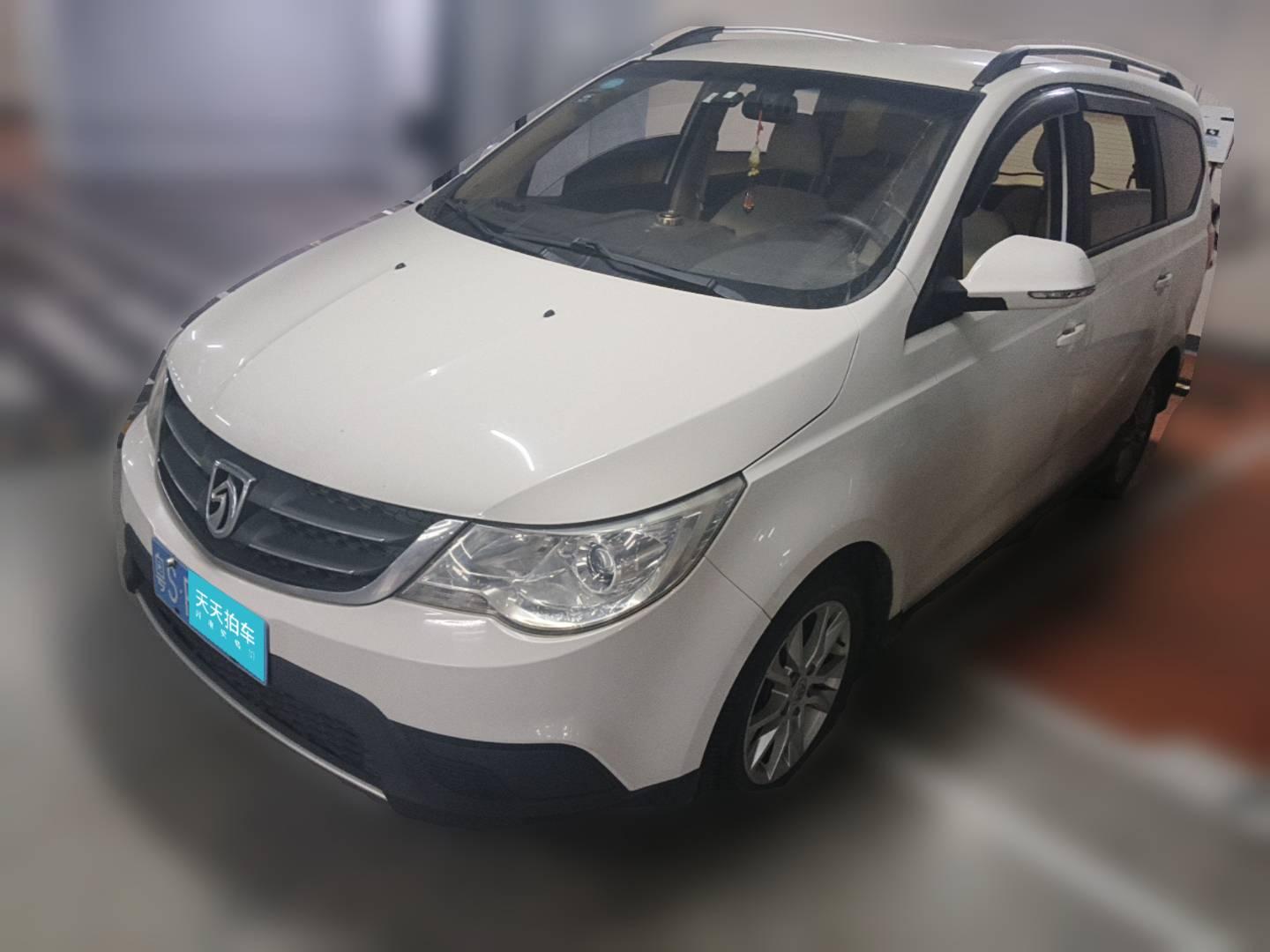 [常州·粤S] 宝骏宝骏7302014款 1.5L 手动标准型 7座