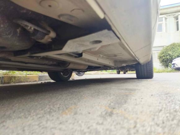 [南京·苏A] 二手标致标致30082013款 2.0L 自动潮流版