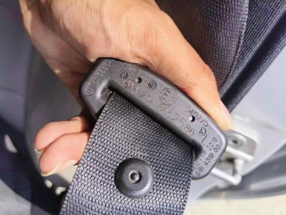 [成都·川A] 二手奔驰奔驰C级2010款 C 200 CGI旅行版