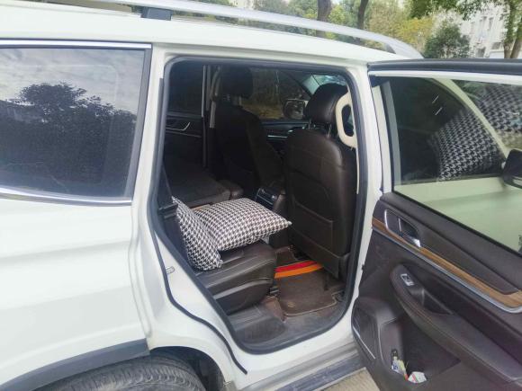 [上海·豫Q] 二手荣威荣威RX82018款 30T 智联网两驱旗舰版