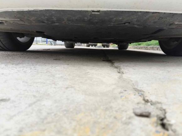 [西安·陕A] 二手奥迪奥迪A4L2015款 35 TFSI 自动标准型