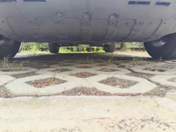 [宁波·浙B] 二手现代北京现代ix352012款 2.0L 自动两驱精英版GLS