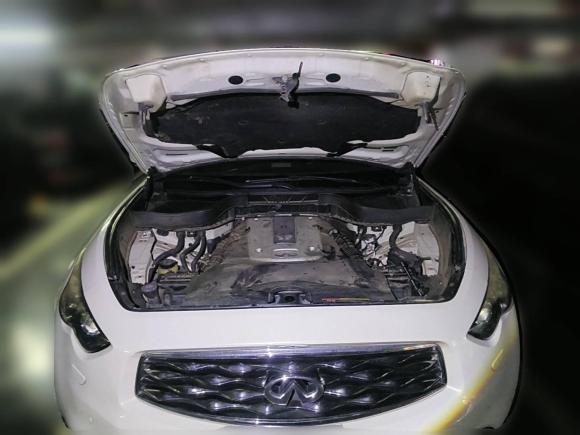 [深圳·粤B] 二手英菲尼迪英菲尼迪FX2010款 FX35 标准版